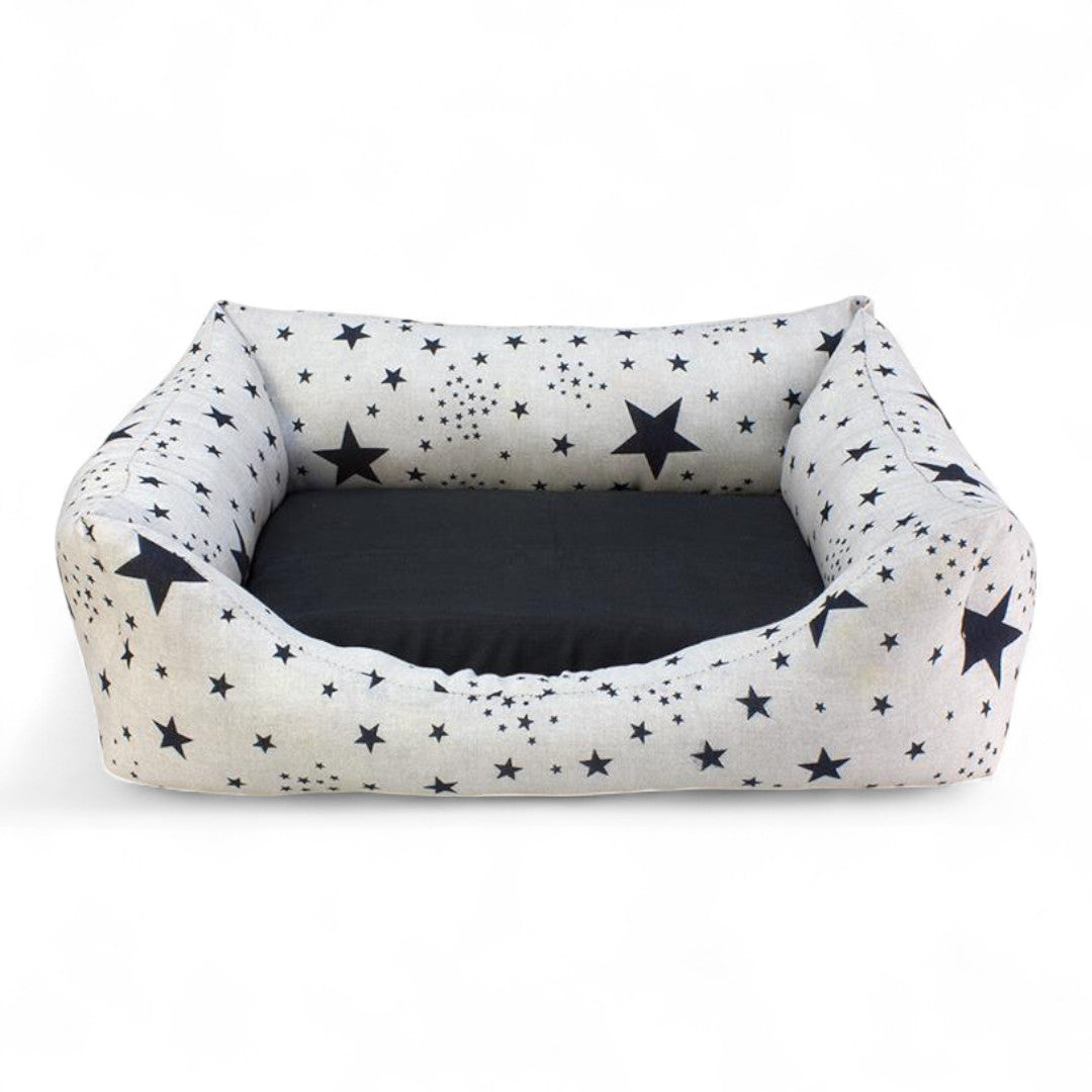 Cama cuadrada para perros con diseño de estrellas negras – Cojín lavable, entrada baja | Arquivet 50, 60 y 70 cm